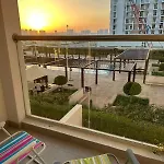 Sophisticated Studio Living Azizi Candace Acacia
